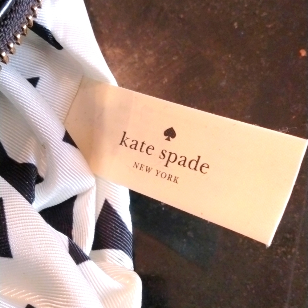 ♠️ KATE SPADE TOTE/SATCHEL♠️ - Picture 10 of 10